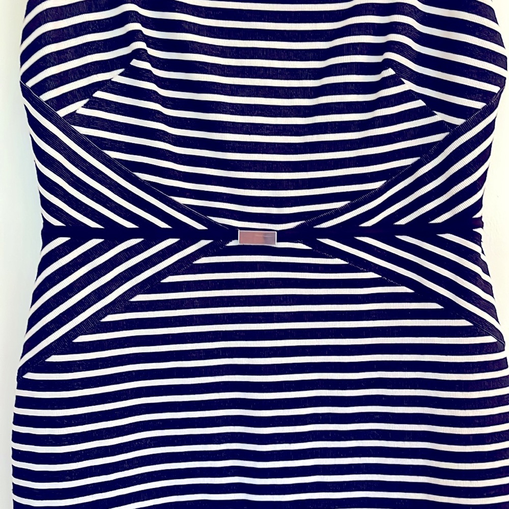 Ann Taylor Cap Sleeve Summer Navy/White Dress - Size 6! - Picture 4 of 8